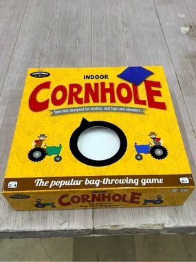 Indoor Small Cornhole Bag-Throwing Game EUC